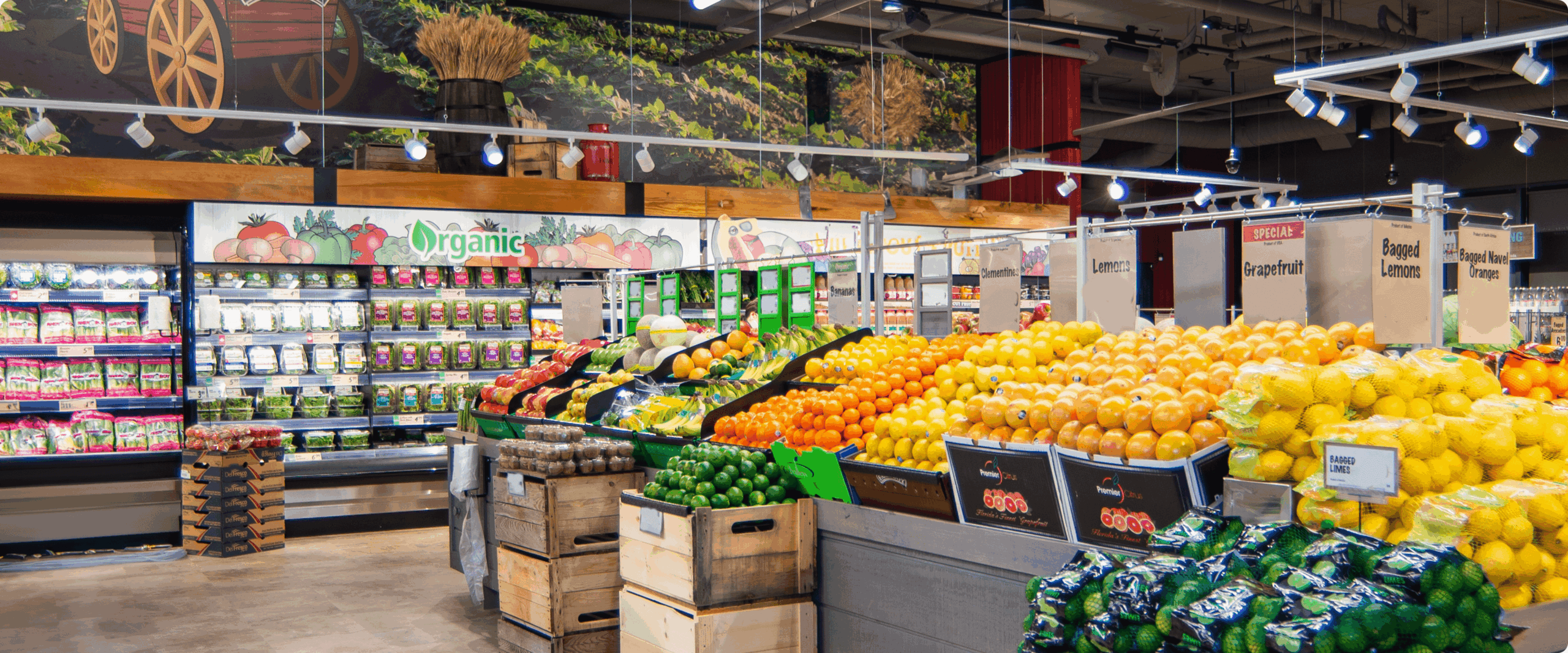 01_produce-hero-image-3840x1600-1 Produce Department inside of a Farm Boy grocery store.